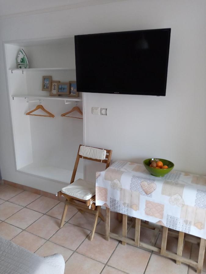 Aigues Mortes Studio De Vacances En Camargue Eksteriør bilde
